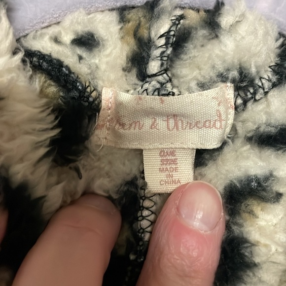 Hem & Thread One Size cheetah print teddy bear hoodie with pockets - Picture 4 of 7